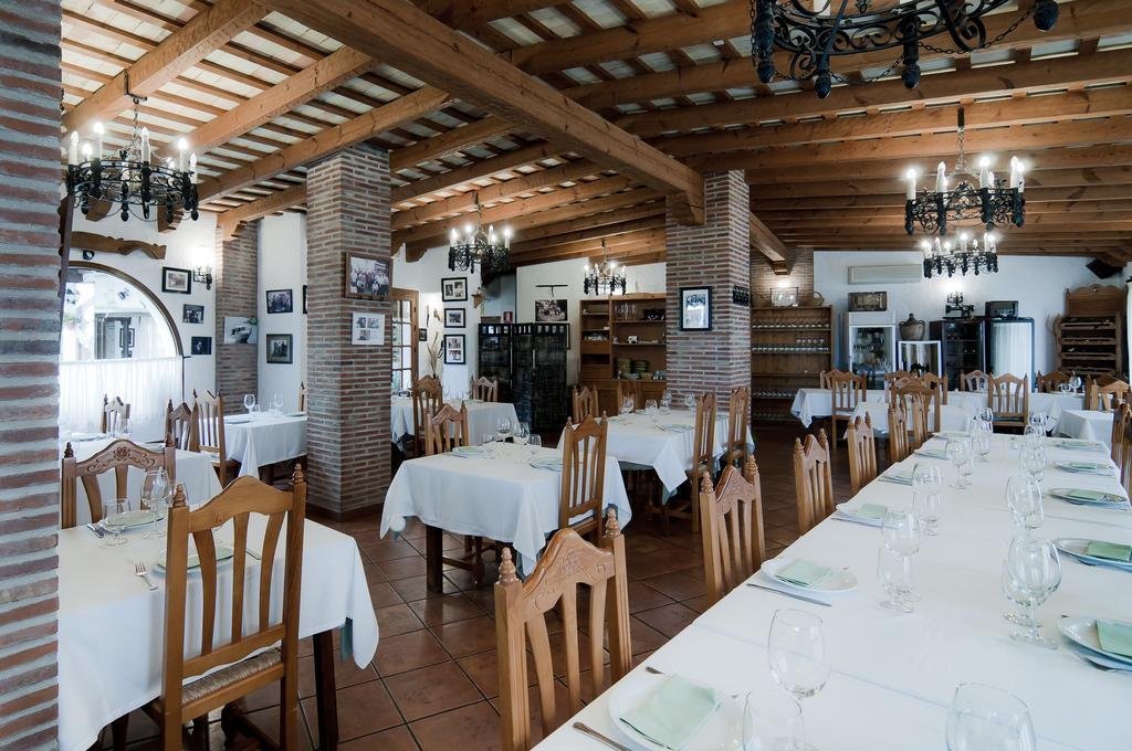Hotel Restaurante Blanco Y Verde Conil De La Frontera Kültér fotó
